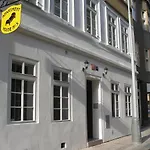 Biskupský Dvůr Davids Apartments